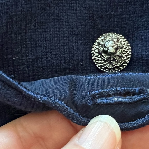 CHANEL Vintage Oversized Cardigan EUC - Picture 16 of 16